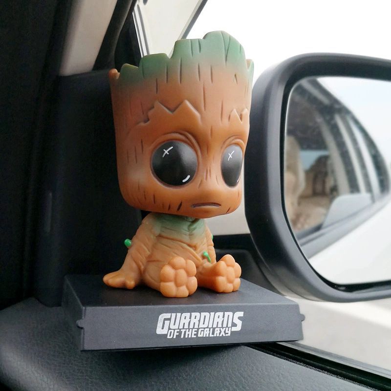 Bobble Head